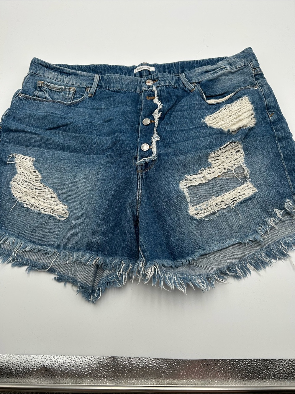 Good American Blue Distressed Button-Front Denim Cutoff Shorts